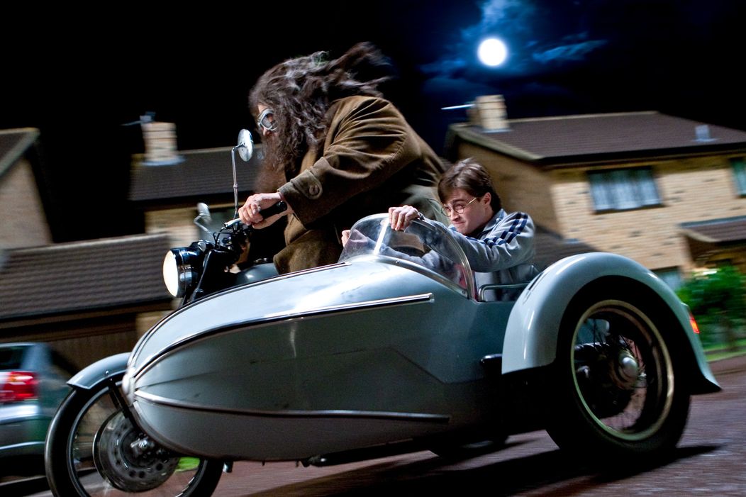 Harry Potter a Dary smrti I
