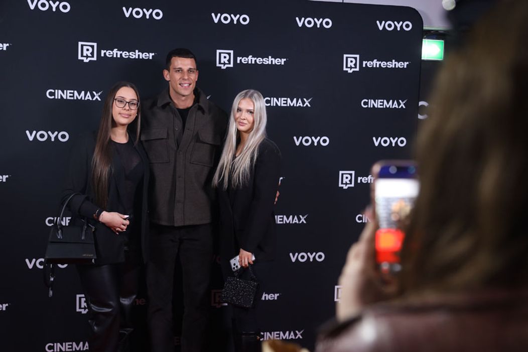 Takto vyzeralo šialenstvo na kinopremiére Ruže v Nitre