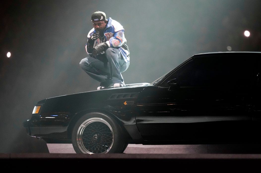 Kendrick Lamar počas Halftime Show