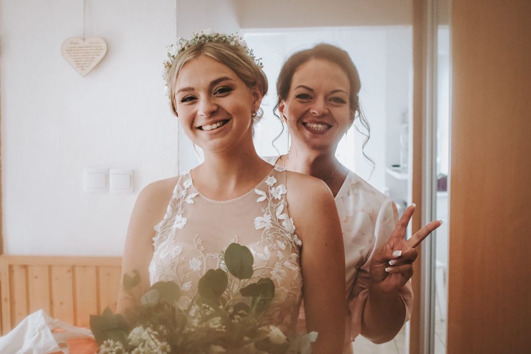 Zuzka s Edkom vydali najstaršiu dcéru Zuzanu a vychutnali si krásnu svadbu.