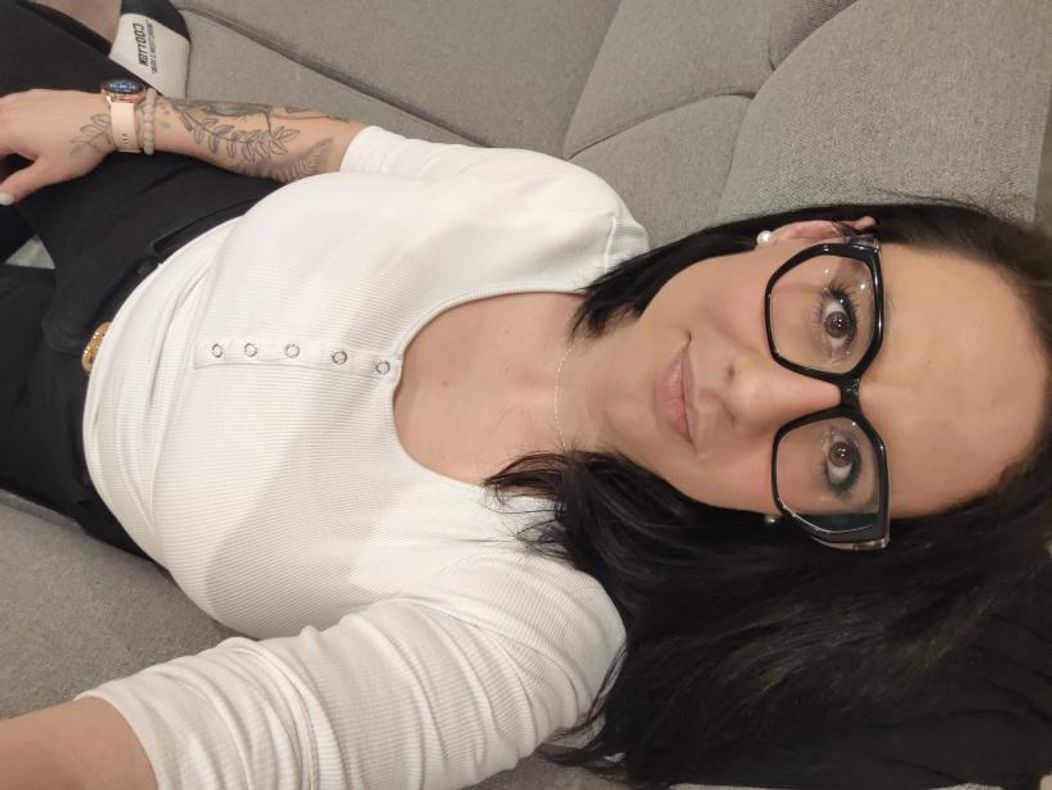 Karina Šafrániková po boku nového priateľa žiari a po premene žije spokojný život.