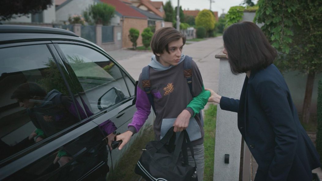 Evine obavy sa naplnili. Jakub odišiel s ich synom