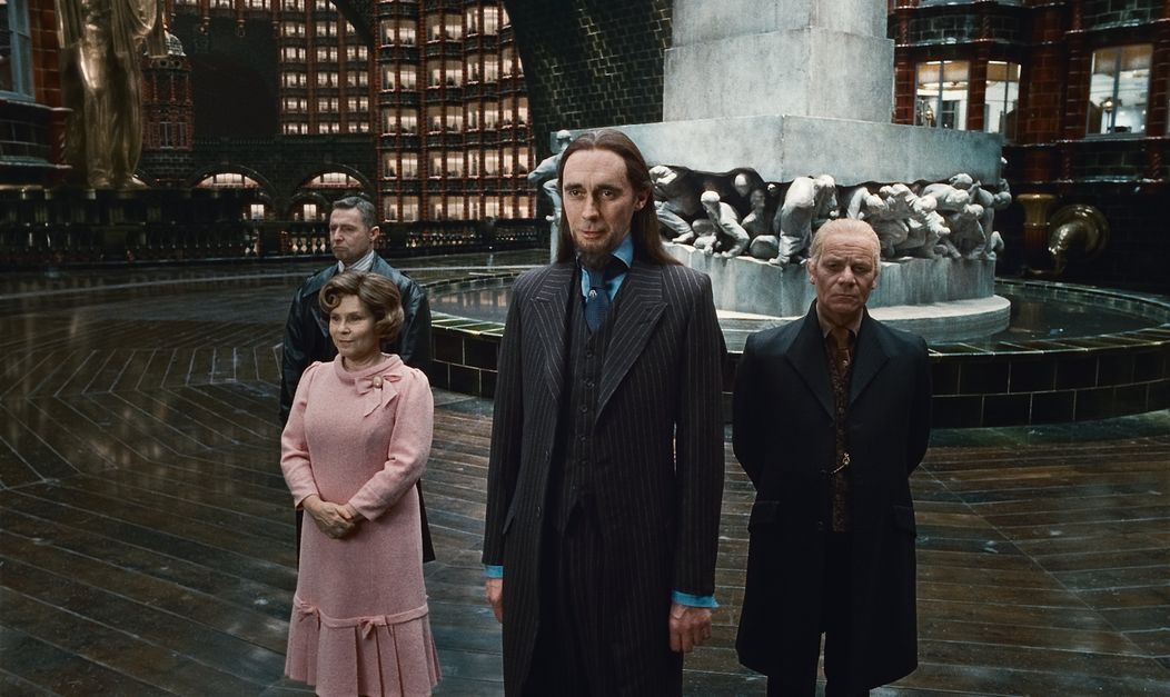 Harry Potter a Dary smrti I