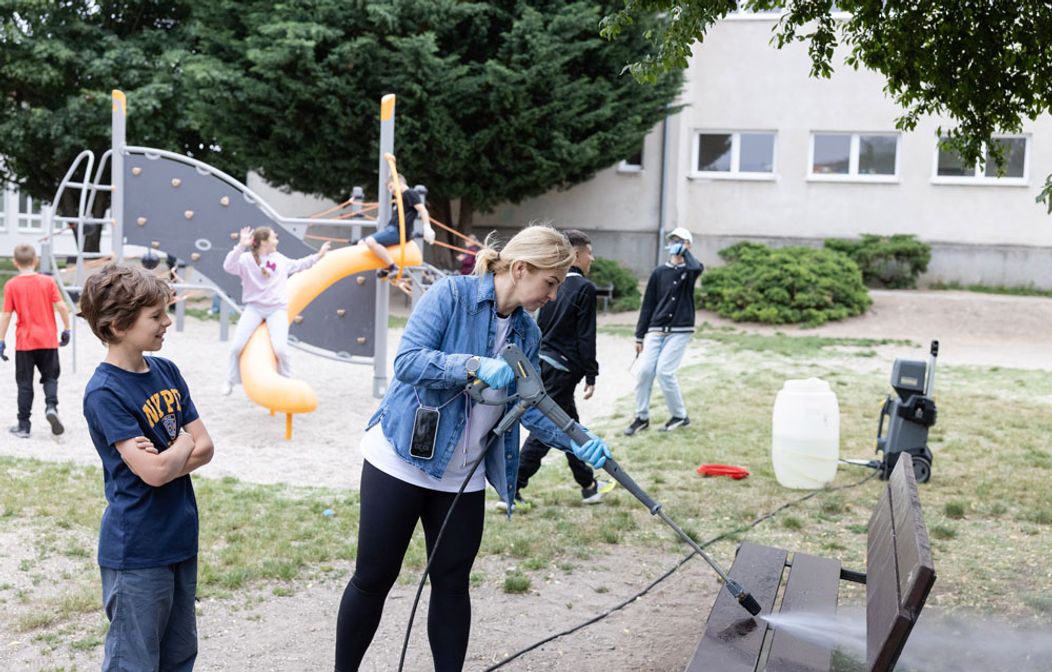 Týždeň pre budúcnosť: Markíza na dobrovoľníckej akcii Naše mesto na ZŠ v Stupave