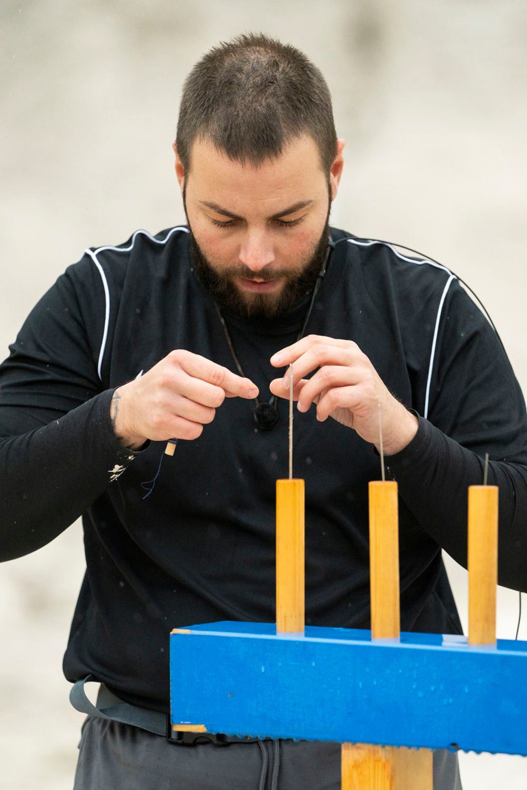 Zábery z 59. dňa na statku, do duelu ide Noro a Adam