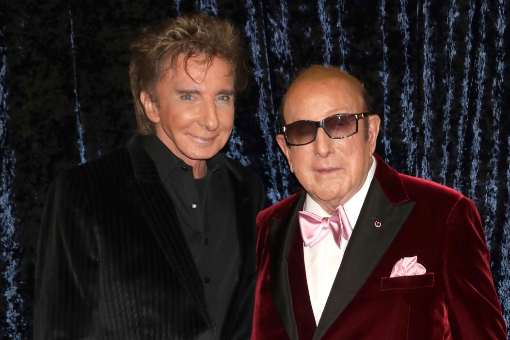 Zomrela hudobná legenda Clive Davis!