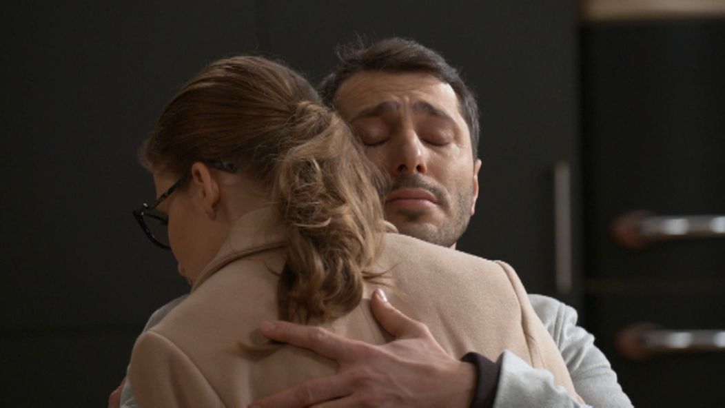 ema alex ruky objatie.jpg