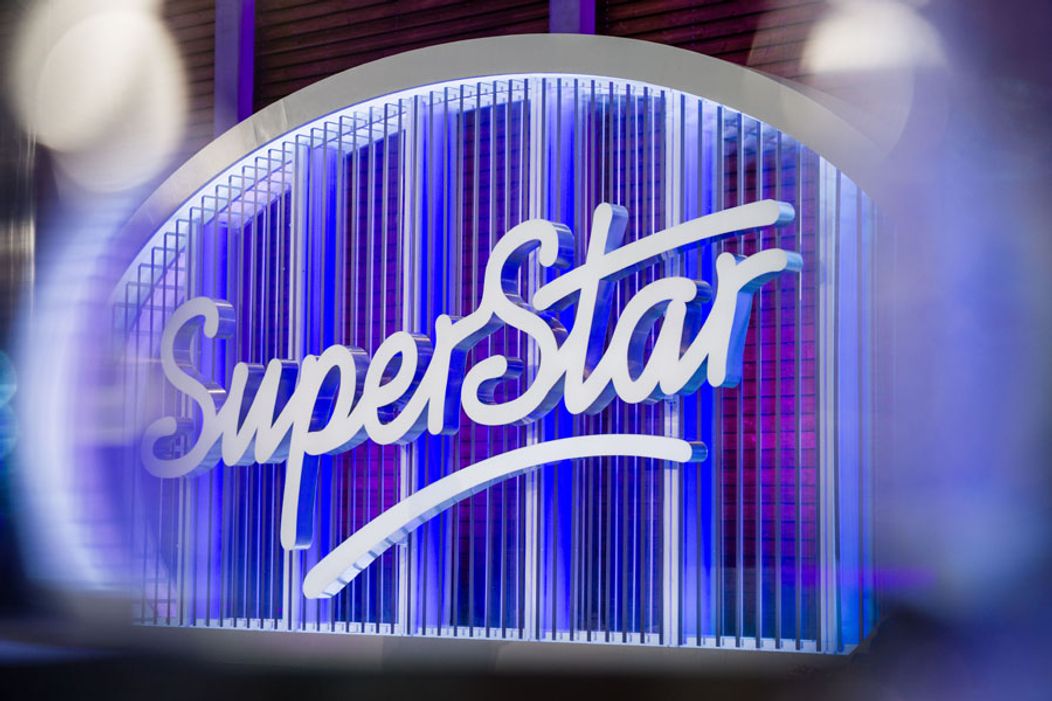 1. SuperVýber SuperStar