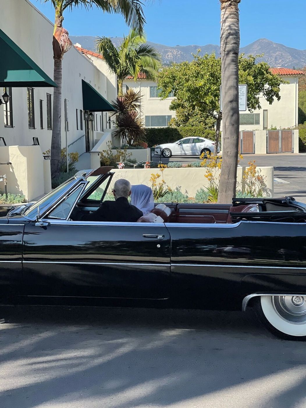 Kourtney Kardashian sa vydala za Travisa Barkera