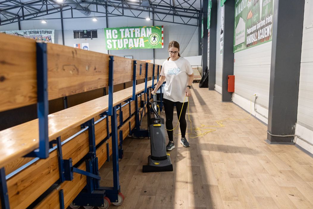 Týždeň pre budúcnosť: Markíza na dobrovoľníckej akcii Naše mesto na ZŠ v Stupave