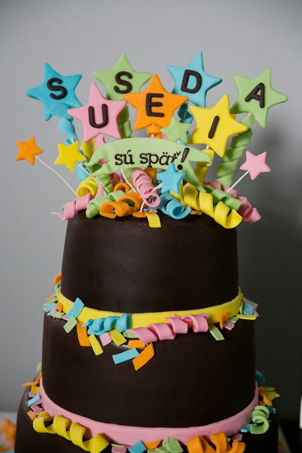 Susedia sú späť!