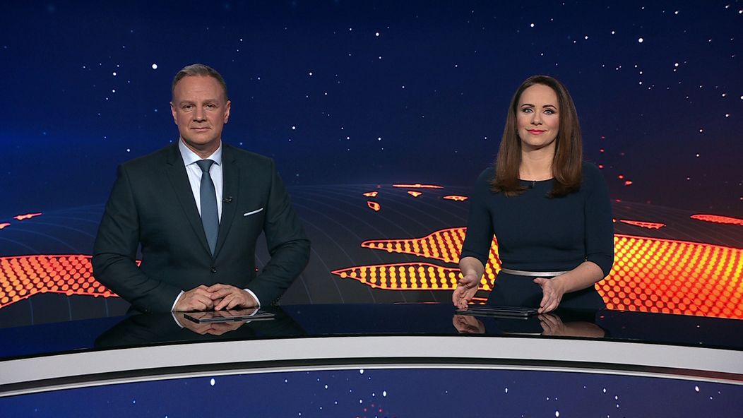 Patrik Švajda a Lenka Vavrinčíková v relácii Televízne noviny