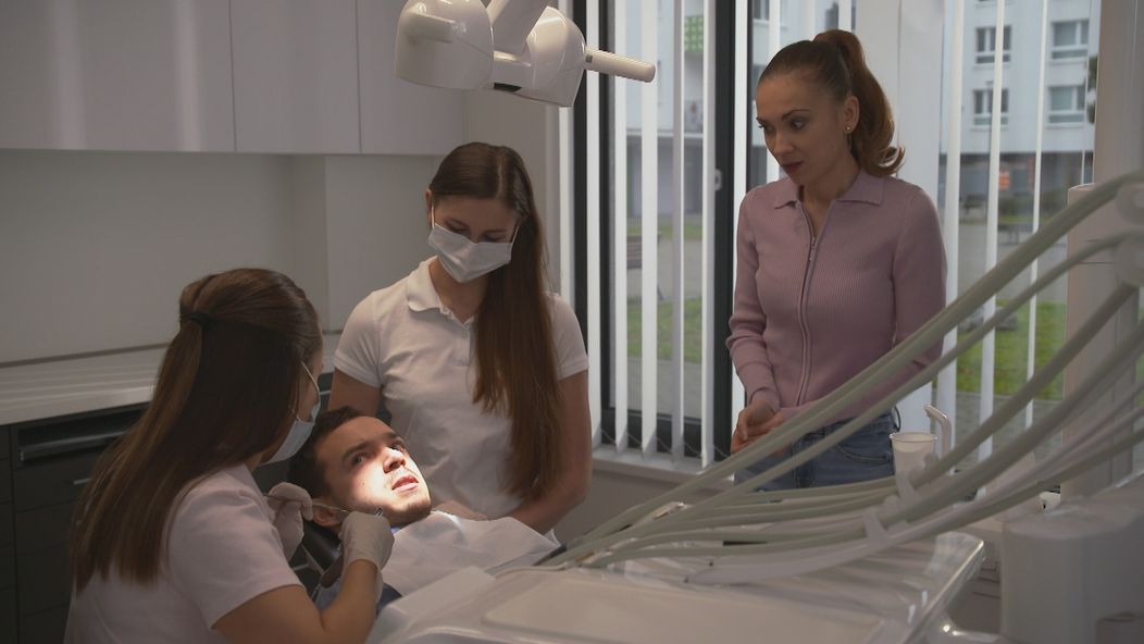 Návšteva zubára nejde podľa predstáv.