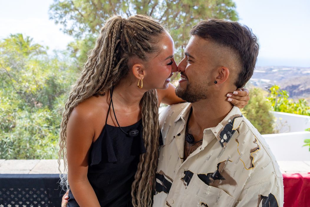 Cynthia a Jakub na rande