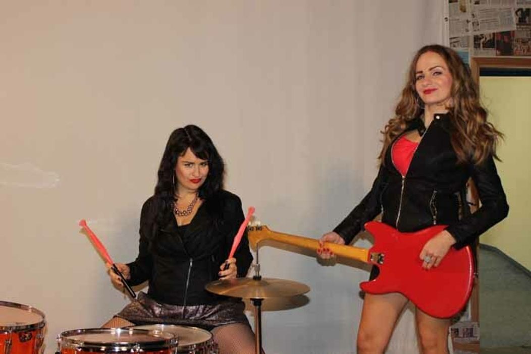 Kredenc, Petra Polnišová, Zuzana Šebová