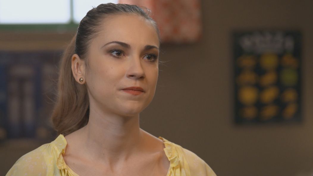 Lenka (Mária Schumerová) 