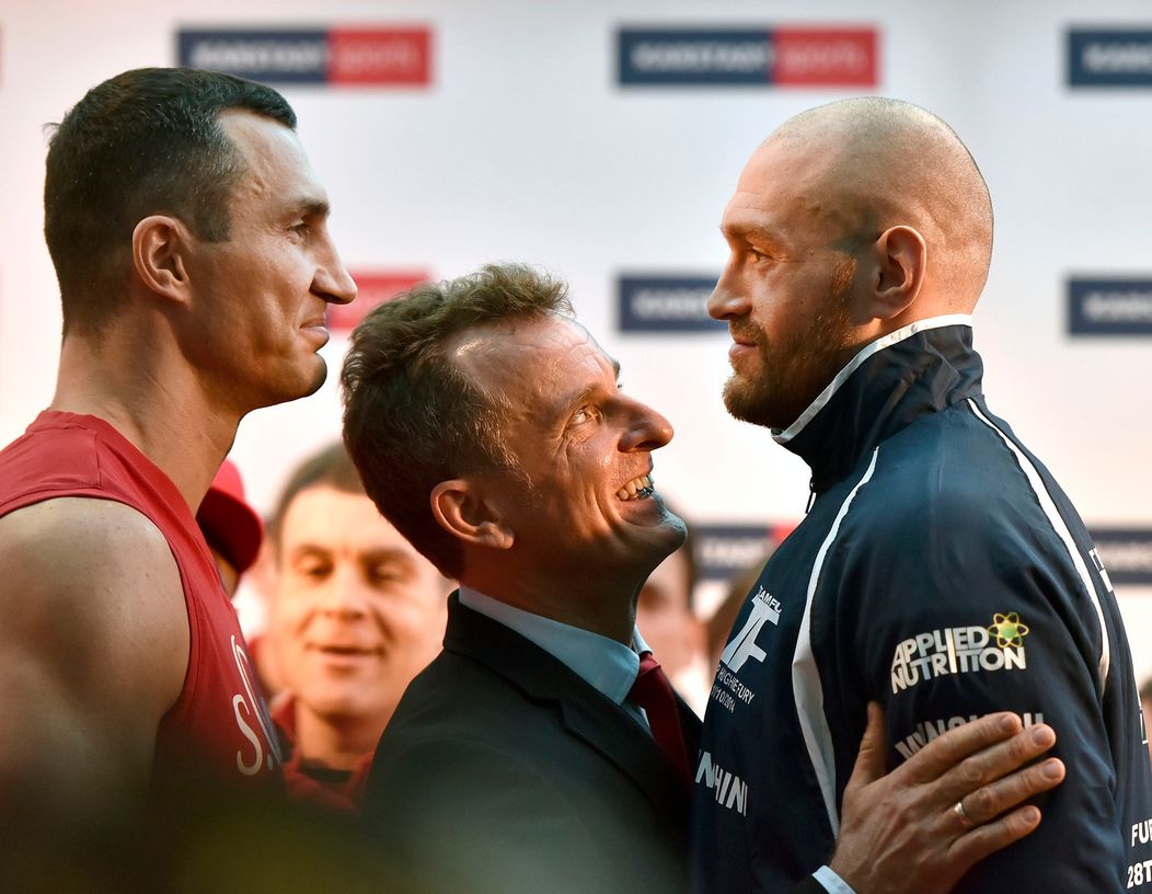 Váženie pred duelom Kličko-Fury.