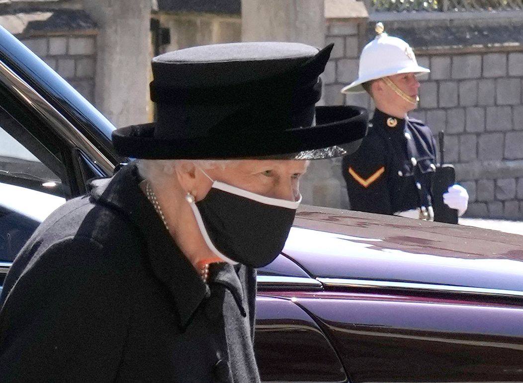 Kráľovná Alžbeta II. na pohrebe manžela