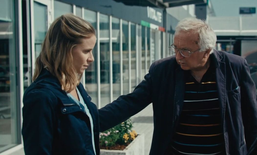 Barbora nevie, ako má blízkym povedať svoje tajomstvo.