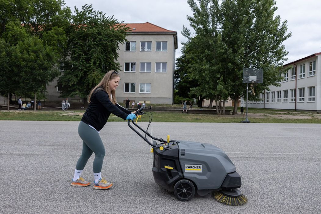 Týždeň pre budúcnosť: Markíza na dobrovoľníckej akcii Naše mesto na ZŠ v Stupave