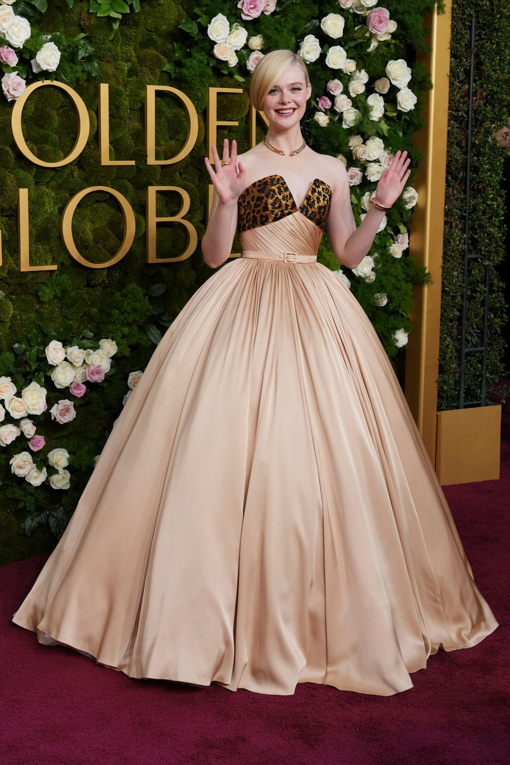 moda zlate globusy