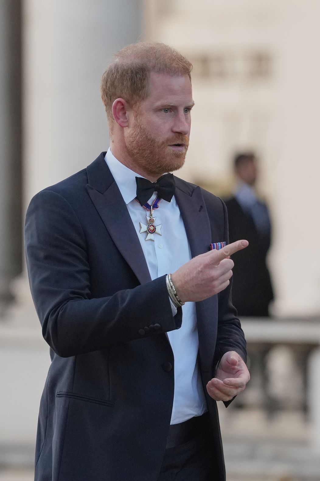 Princ Harry prvýkrát na verejnosti od návratu do Veľkej Británie