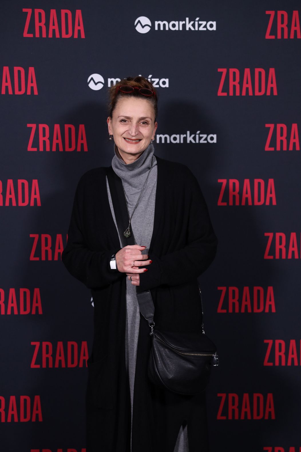 Premiéra seriálu Zrada