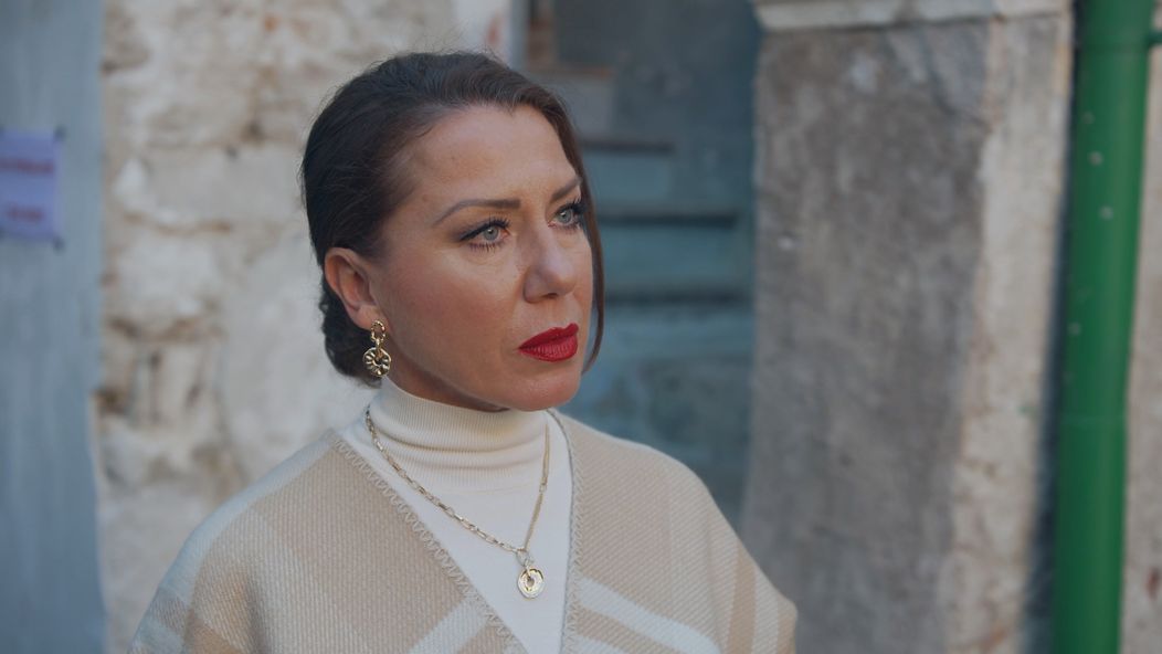 Gabriela Dzuríková ako odmeraná majiteľka budovy