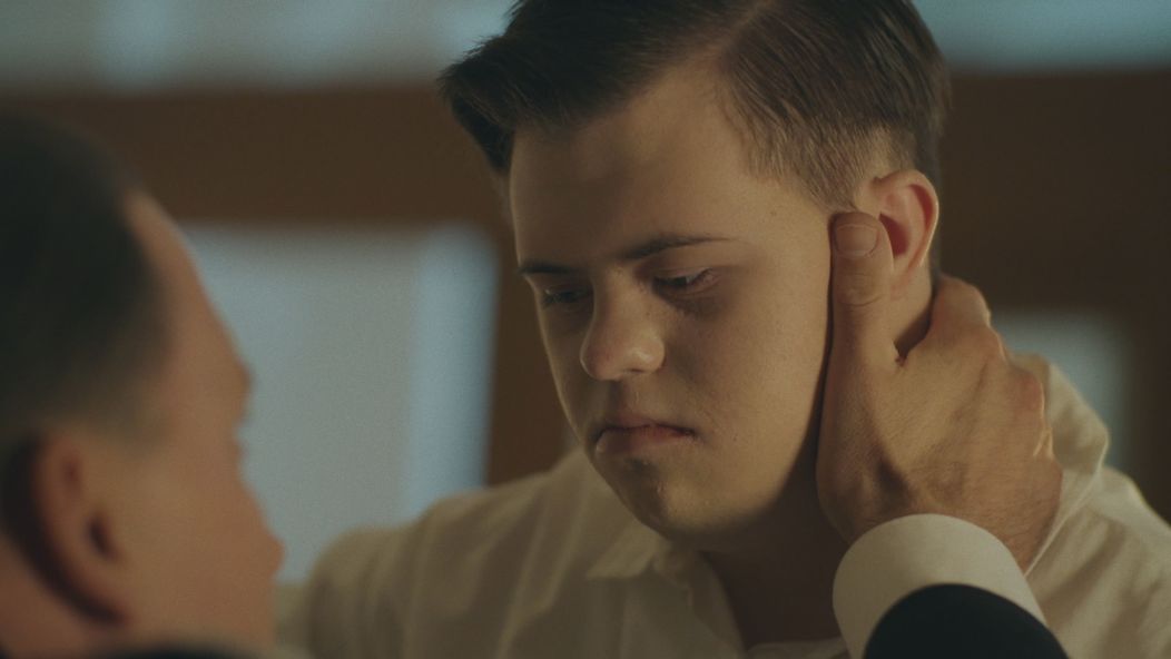 Walter našiel Wolfiho v príšernom stave