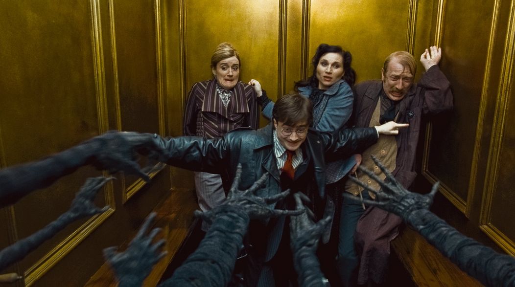 Harry Potter a Dary smrti I