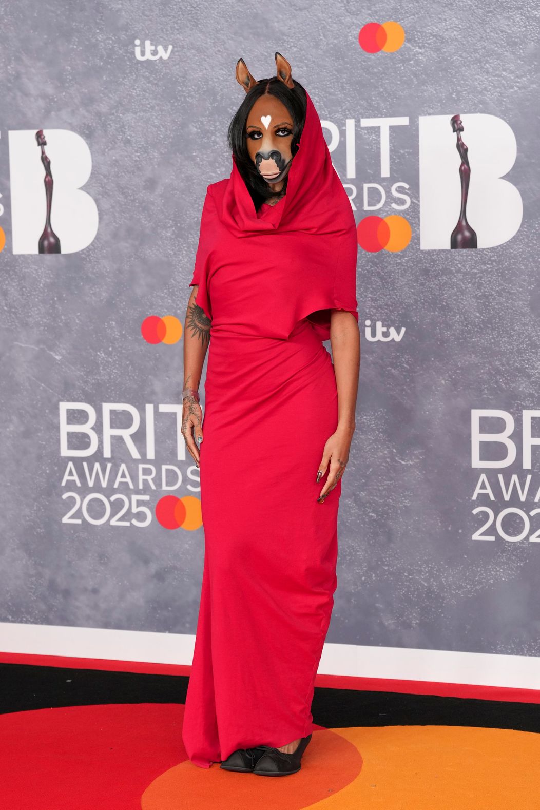 Brit Awards 2025 - červený koberec