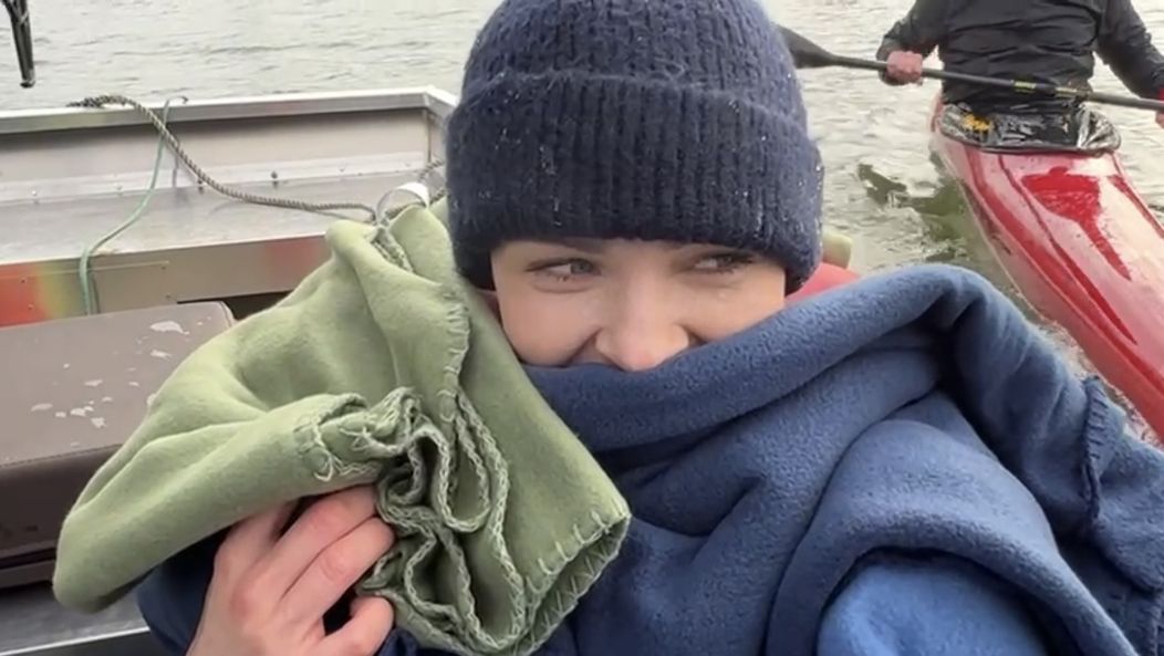 Herečka Monika Horváthová skončila náhle v mrazivej vode, keď sa jej prevrátil kajak.