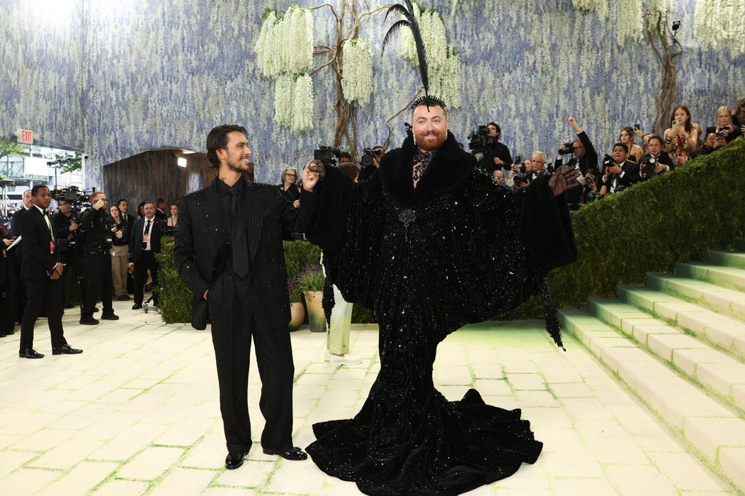 Sam Smith sa zasnúbil s Christianom Cowanom po troch rokoch vzťahu. 