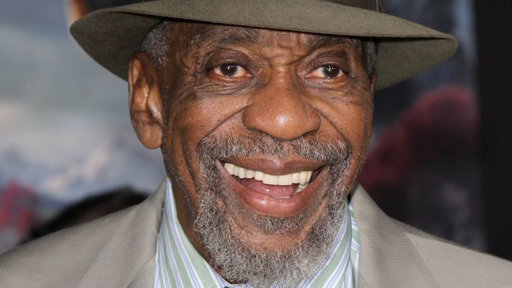 Zomrel Bill Cobbs
