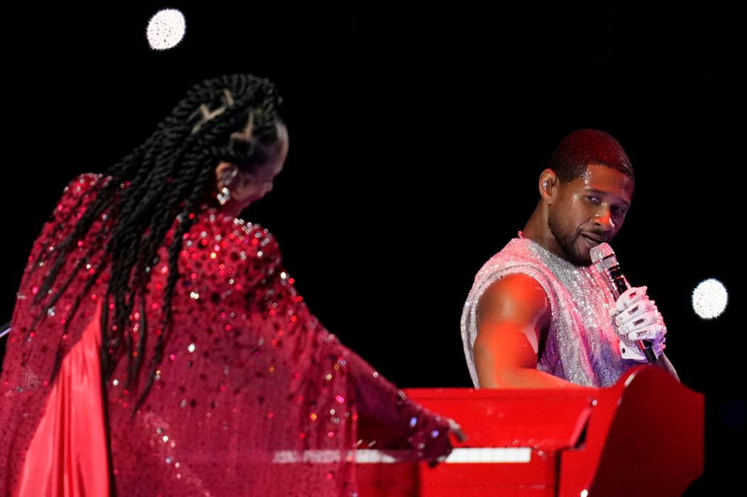 Usher ovládol Halftime Show