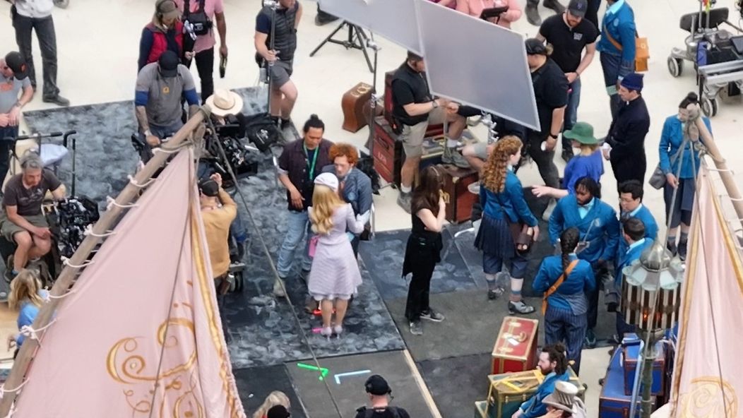 Ariana Grande a Ethan Slater