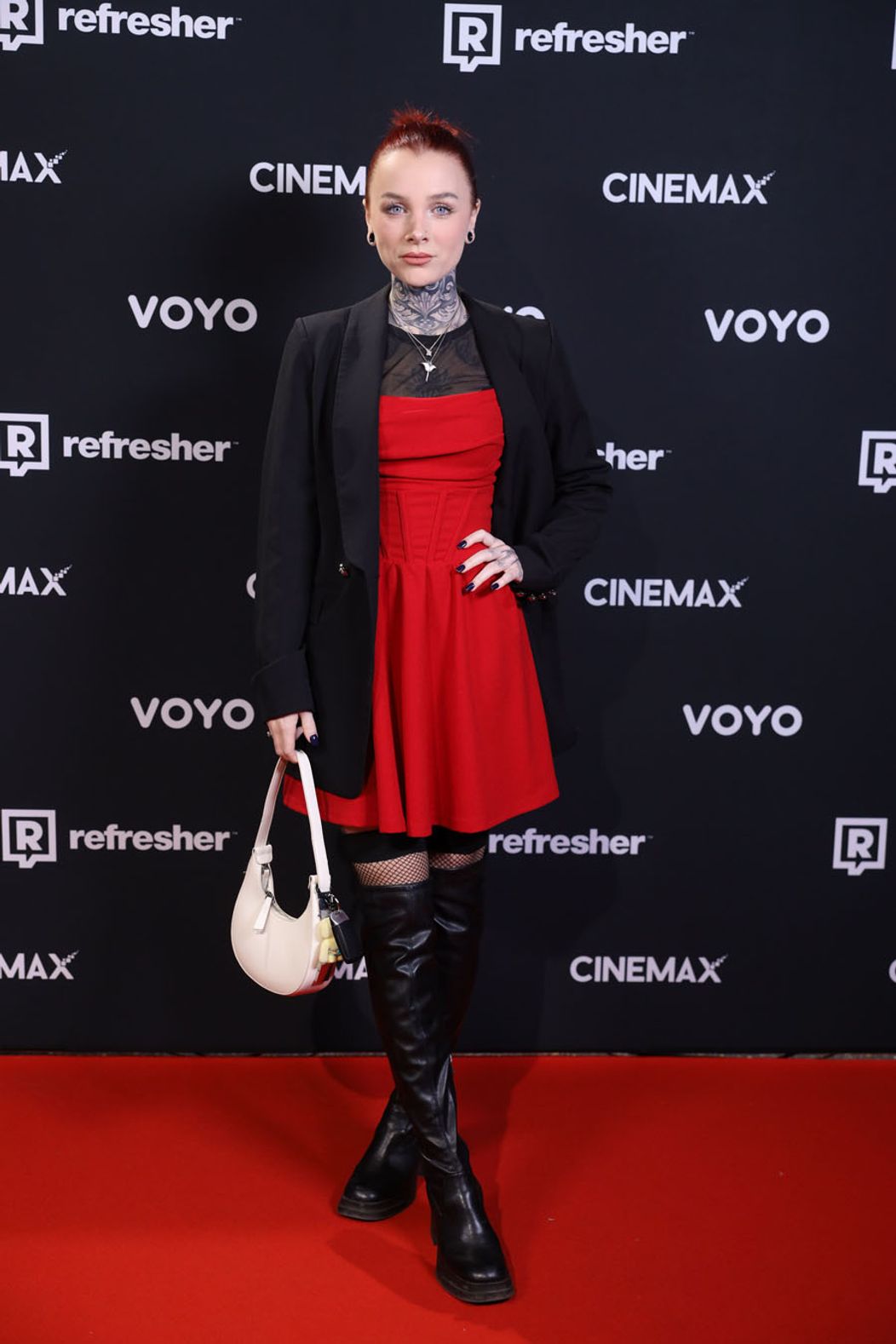 Kino premiéra 1.epizódy Ruže pre nevestu v Bratislave! Dievčatá boli nádherné