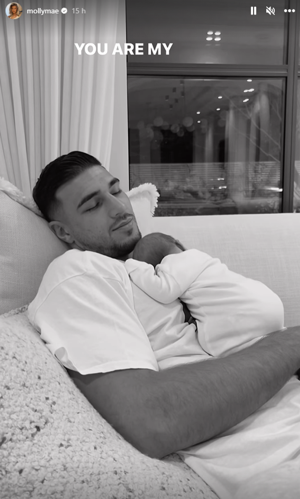 Molly-Mae Hague a Tommy Fury sa stali rodičmi. 
