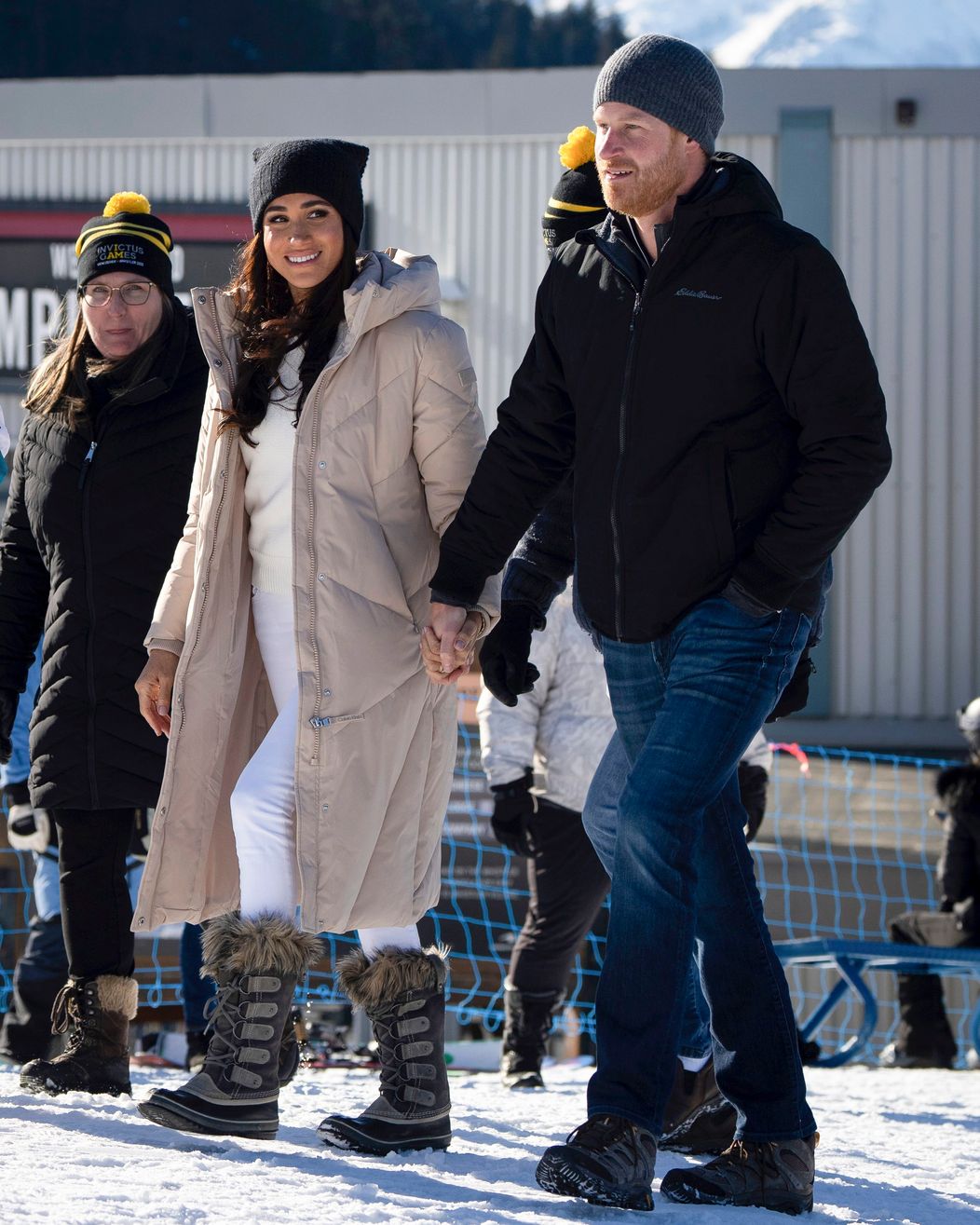 Princ Harry s Meghan na lyžiarskom svahu