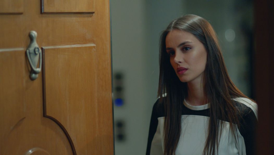 Çağla Demir (Banu v Nekonečnej láske)