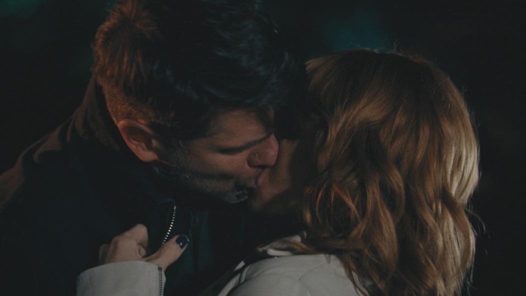 Barbora zistí, že jej je Marek neverný.