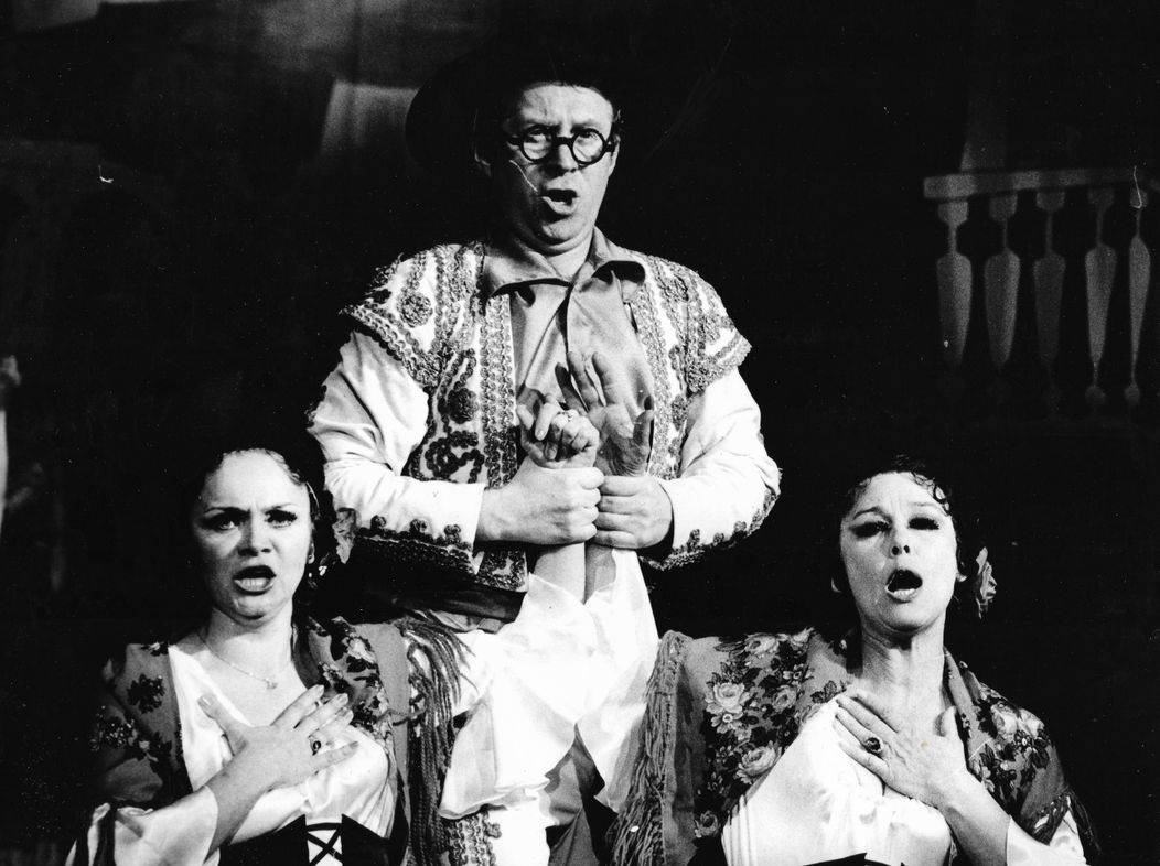 1982 DNS Opera Mafioso