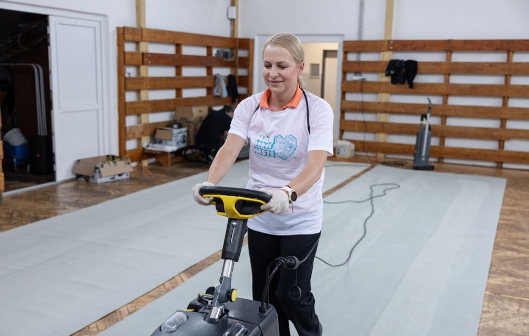 Týždeň pre budúcnosť: Markíza na dobrovoľníckej akcii Naše mesto na ZŠ v Stupave