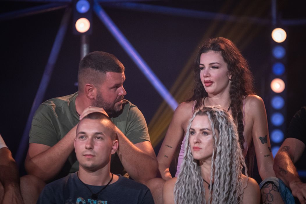 Prvý duel na Farme