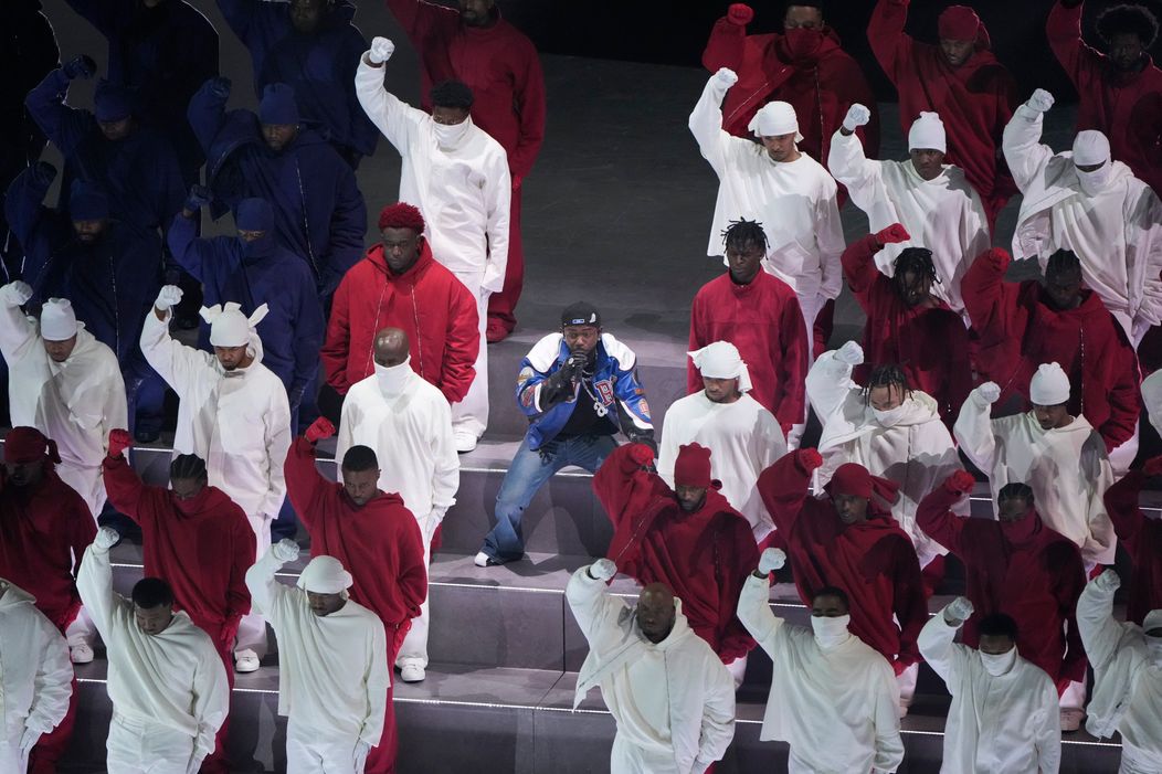 Kendrick Lamar počas Halftime Show