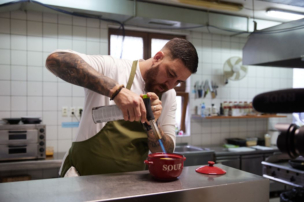 Zábery zo 4. série šou Na nože