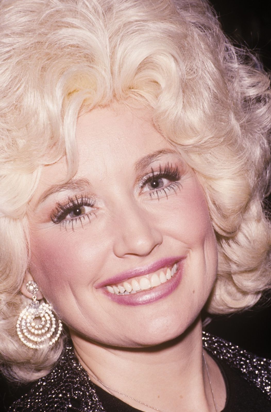 Zomrela legendárna speváčka Dolly Parton (†80)