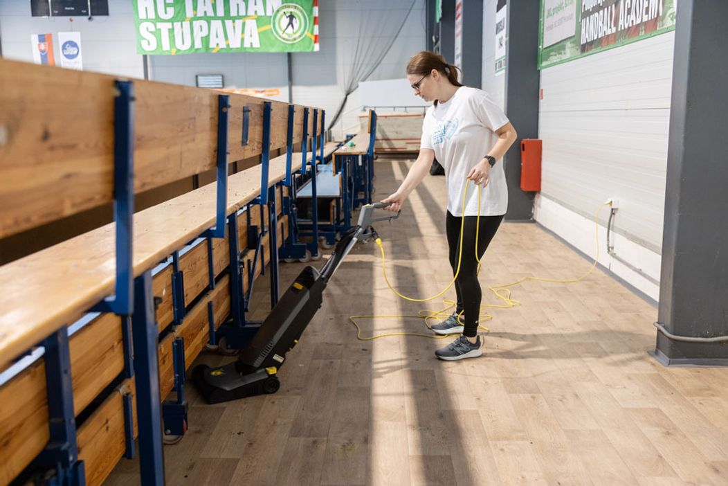 Týždeň pre budúcnosť: Markíza na dobrovoľníckej akcii Naše mesto na ZŠ v Stupave
