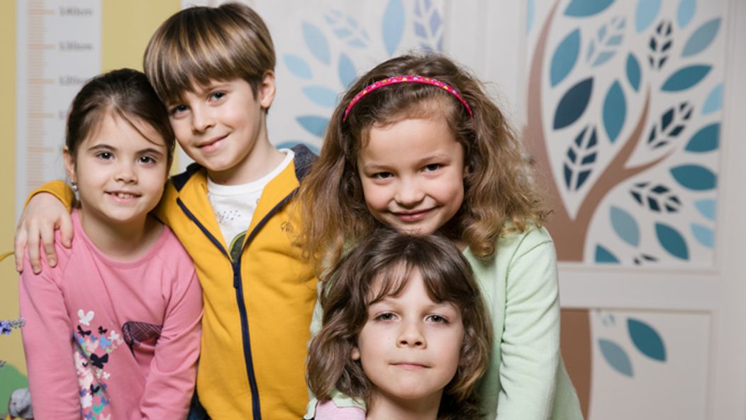 Laura, Maroško, Izabelka a Tobias 