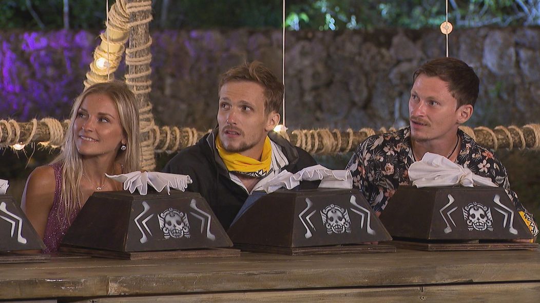 Ihneď po zlúčení prišla hra, v ktorej Survivori súťažili o to, aby si na najbližšiu kmeňovku zachovali svoj hlas.
